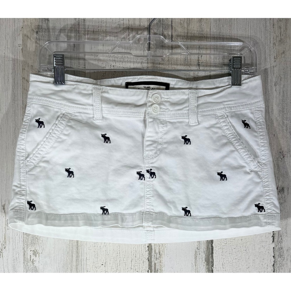 Abercrombie‎ & Fitch White Navy Blue Moose Embroidered Micro Mini Skirt Size 14